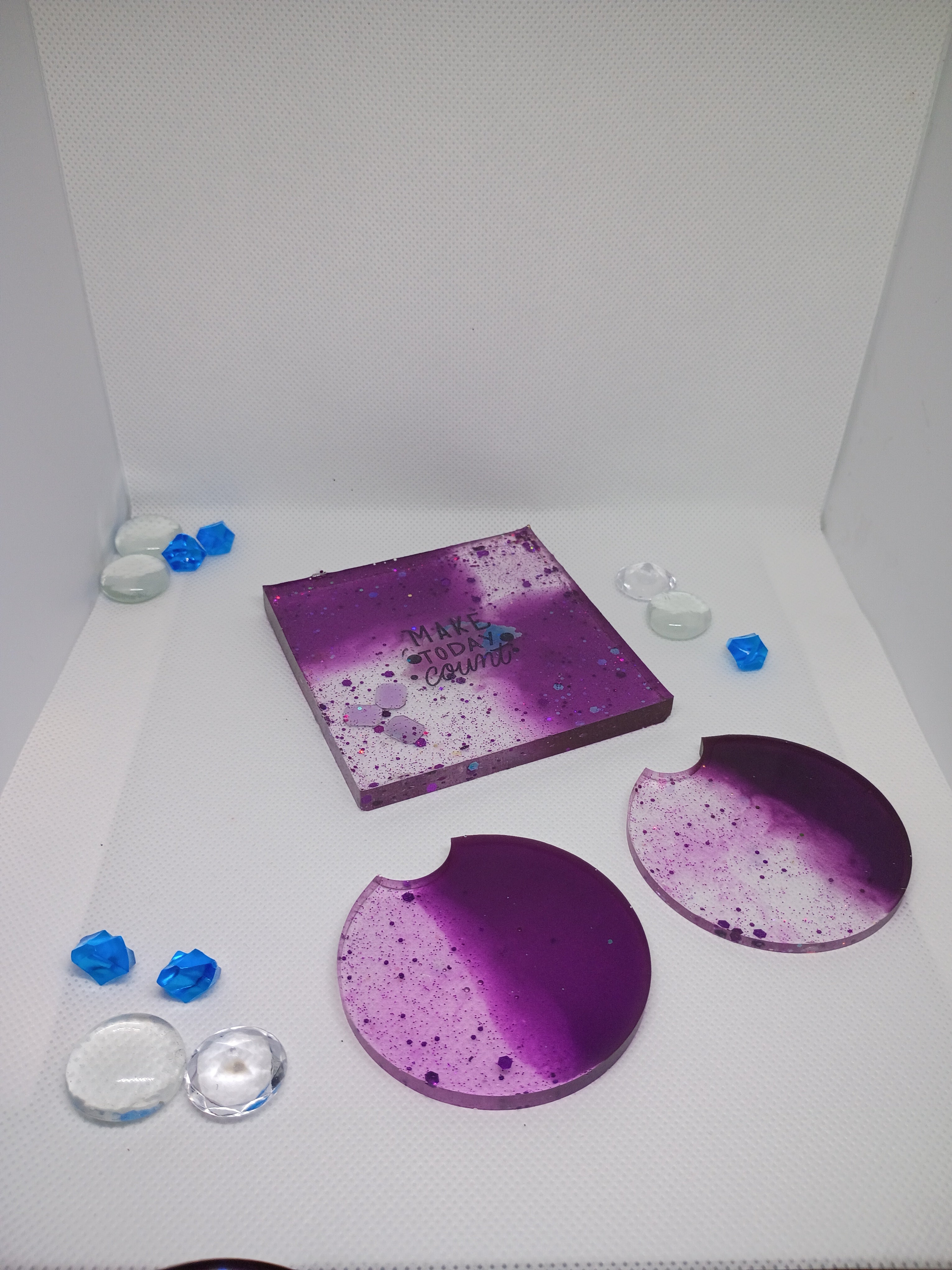 Coaster with 1 set car coaster